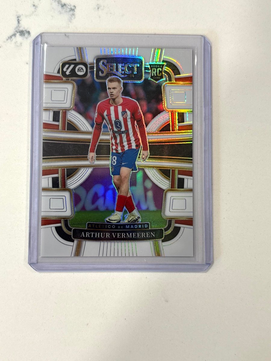 IngoSportsCards's tweet image. Arthur Vermeeren White RC - $10
Shipping 馃嚭馃嚫: $5 Other:
Calculated #TSSS #INGOSPORTSCARDS