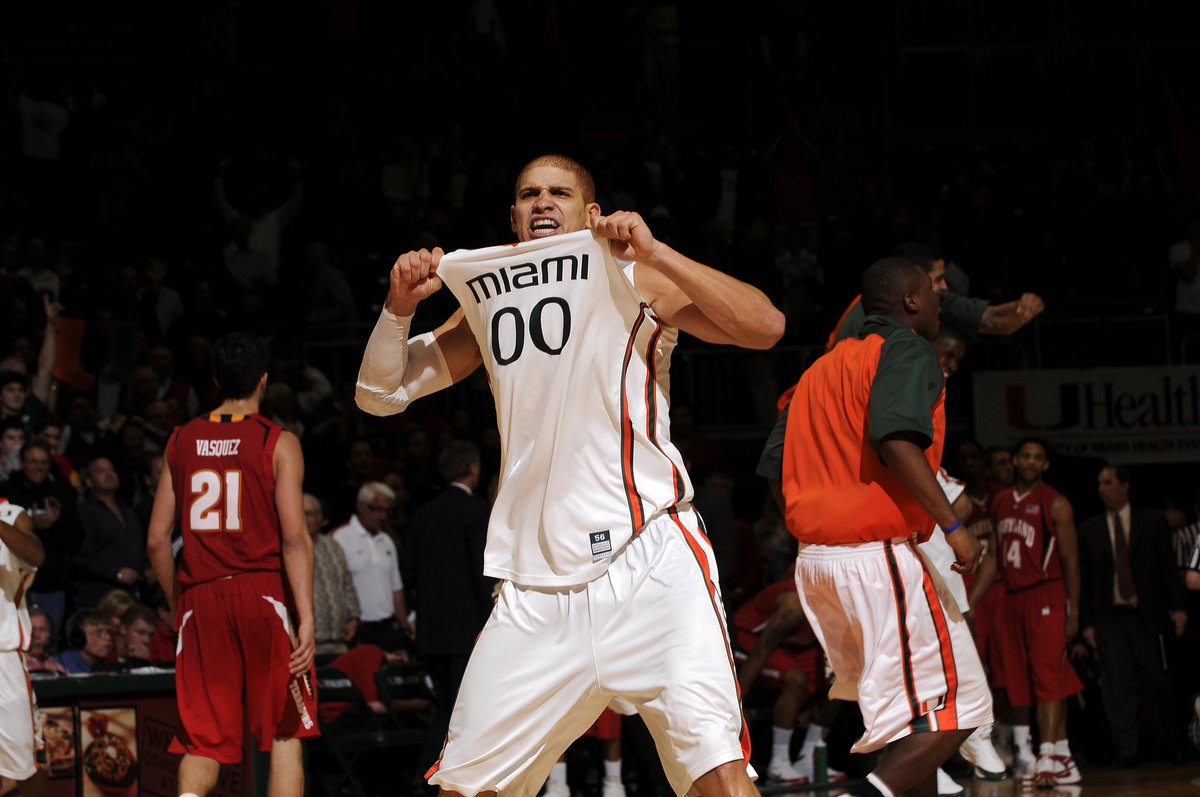 CanesHoops's tweet image. Once a Cane, always a Cane 🙌
Congratulations to our guy @TheJimmyGraham on an amazing career 🏈👏