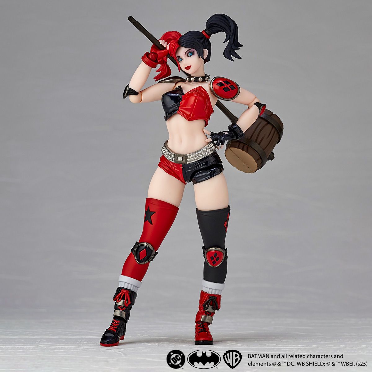 preterniadotcom's tweet image. SDCC 2025: Kaiyodo will have their Amazing Yamaguchi DC Red & Black Harley Quinn with bonus portrait at their booth # 2948.
