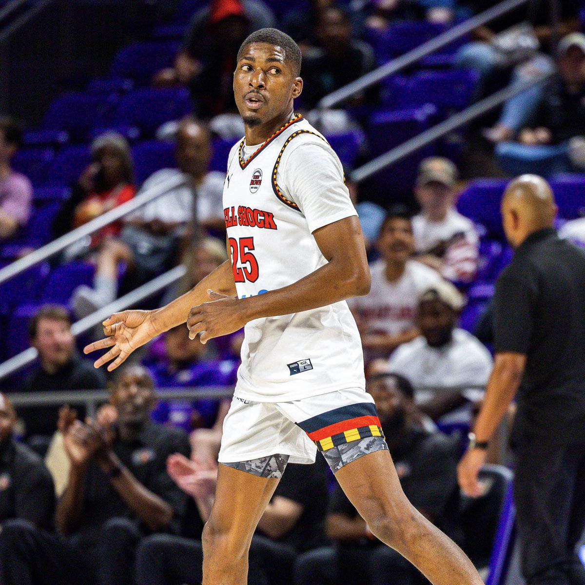 TBTTerps's tweet image. Ronald March appreciation post 💯
Our guy has two 20+ point performances and two game-winners through three @thetournament games. 🐢⚡️