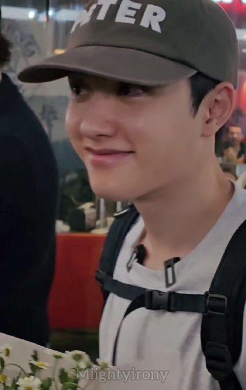 DyoXoo's tweet image. 광대 너무 봉긋말랑이야…..