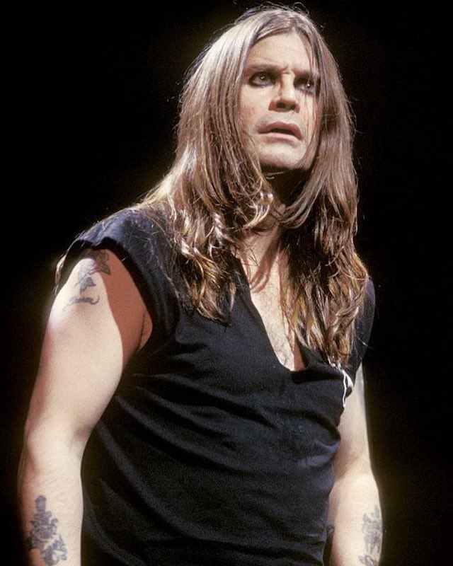 kurtisallen's tweet image. A sad day for rock n roll, and myself. I had the pleasure of seeing @ozzyosbourne and @blacksabbath perform many times. Some of my favorite memories are going to @theozzfest every summer with my sister and friends.
Thank you for everything, Oz. Love you. 🖤🙏🏼
