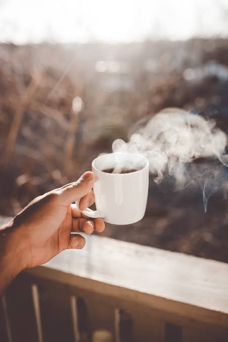 oasis97277547's tweet image. With every sip, drink tea in peace, drink in joy, drink in life itself. Take a deep breath and smile, knowing that we have slowed down to become present.
Enjoy every sip of it...
#GoodMorningEveryone