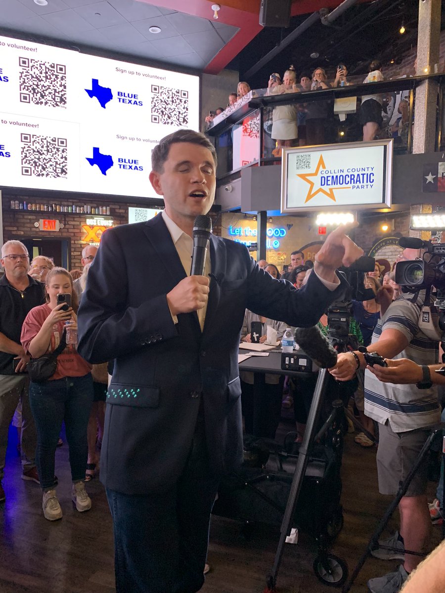 gromerjeffers's tweet image. In Plano @jamestalarico speaks to about 1,000 people at voter mobilization rallies in Plano