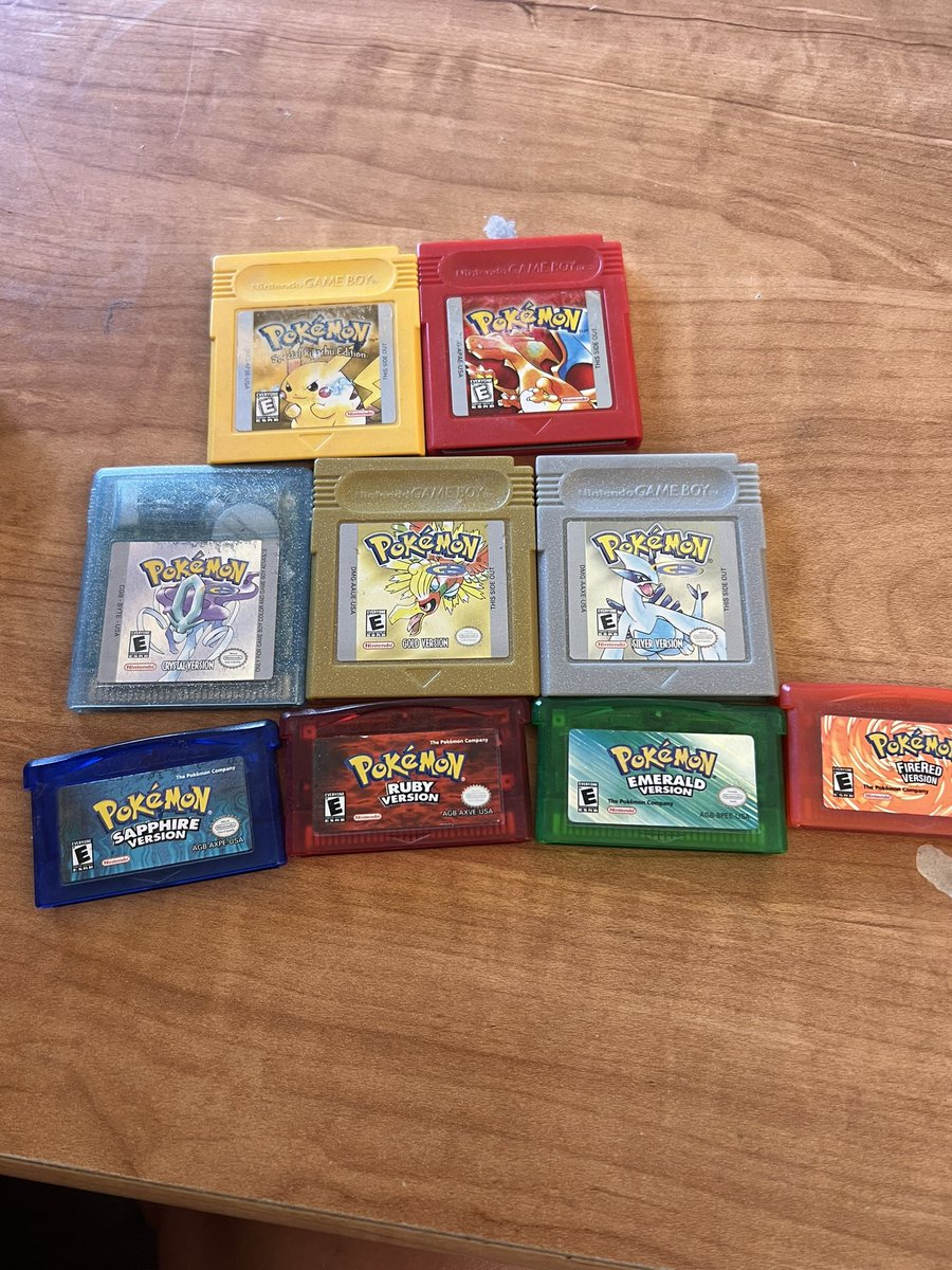veronicaschwzr's tweet image. I’m nostalgia rotting rn look what I just found