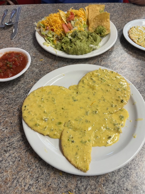 orangekittyrad's tweet image. We broke down to the pressure and celebrated taco Tuesday. Hubby went all out. 😂