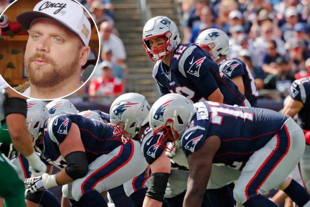 nypostsports's tweet image. Tom Brady powdered my ass on Patriots sideline: ‘It was embarrassing’ trib.al/l6iAOFC