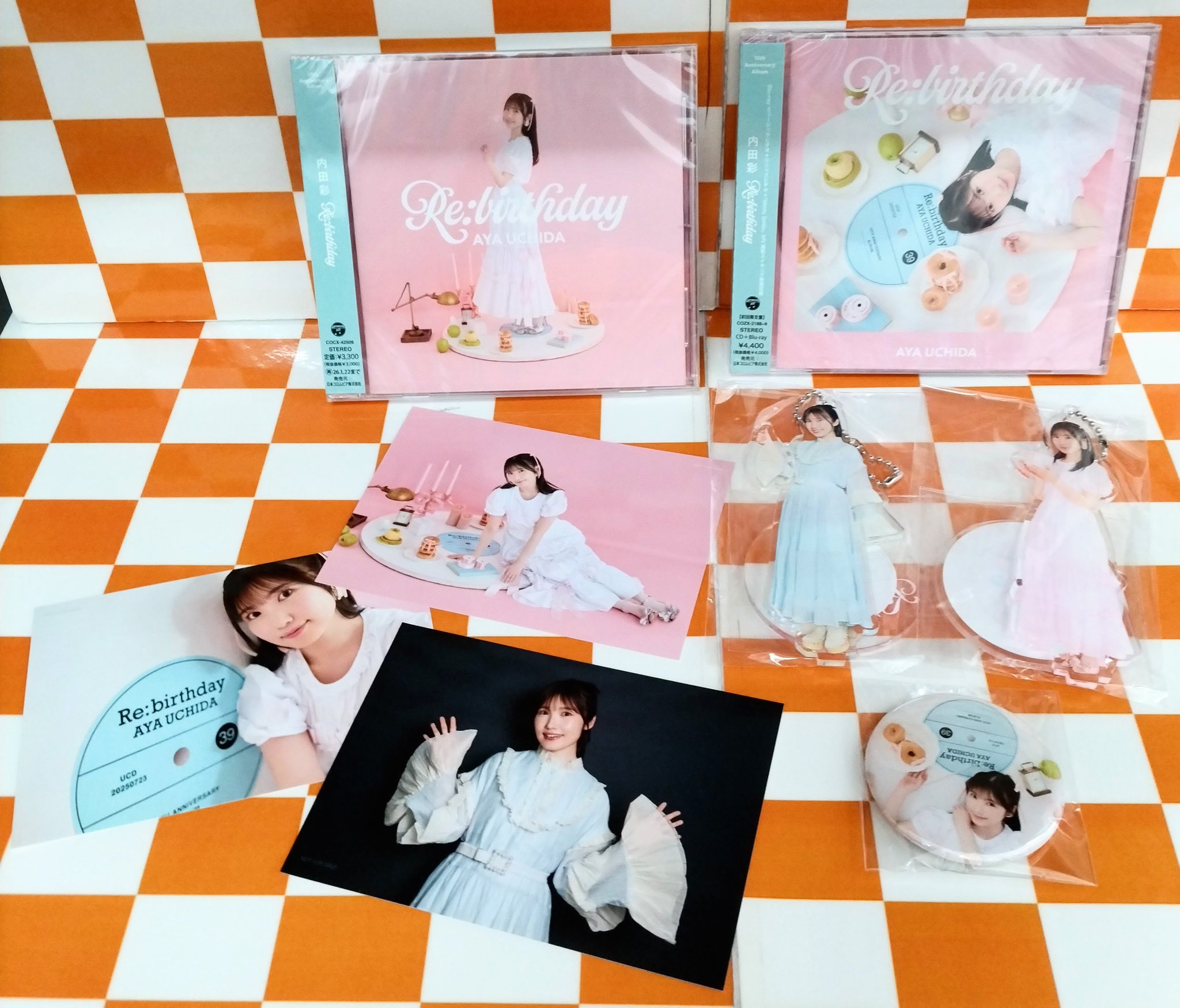 内田彩 Re:birthday 直筆サイン入り A5ポートレート ゲーマーズ名古屋店 on X: