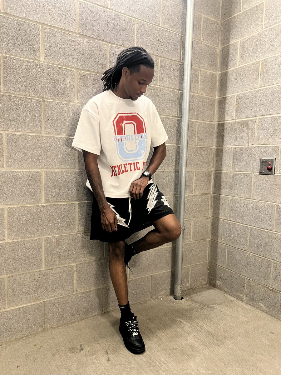 tytoofficial's tweet image. “Self Doubt Kills”
Oversized T-Shirt
XS-XL Available Now
Shop The Brand💯