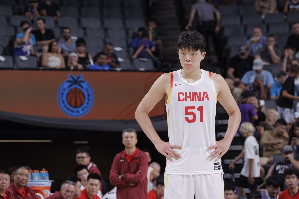 CGTNSportsScene's tweet image. 🇨🇳 Yang Hansen in 4 @NBASummerLeague games:
AVG
10.8 PTS
5.0 REB
3.8 AST
2.3 BLK
Next stop: returning home to help lead China's charge for the FIBA Asia Cup title 🏆
@FIBAAsiaCup @CHold