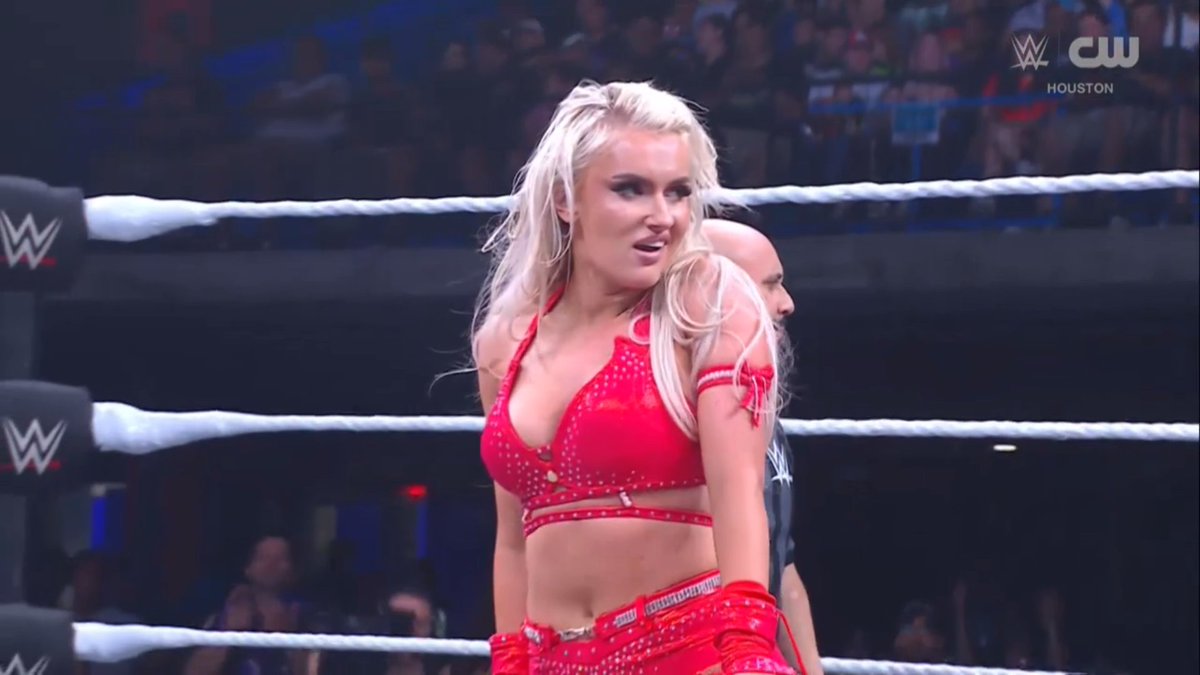 #BlakeMonroe #MariahMay #TheGlamour #WWE #WWENXT

<a href="/BlakeMonroeWWE/">Blake Monroe ♡</a>