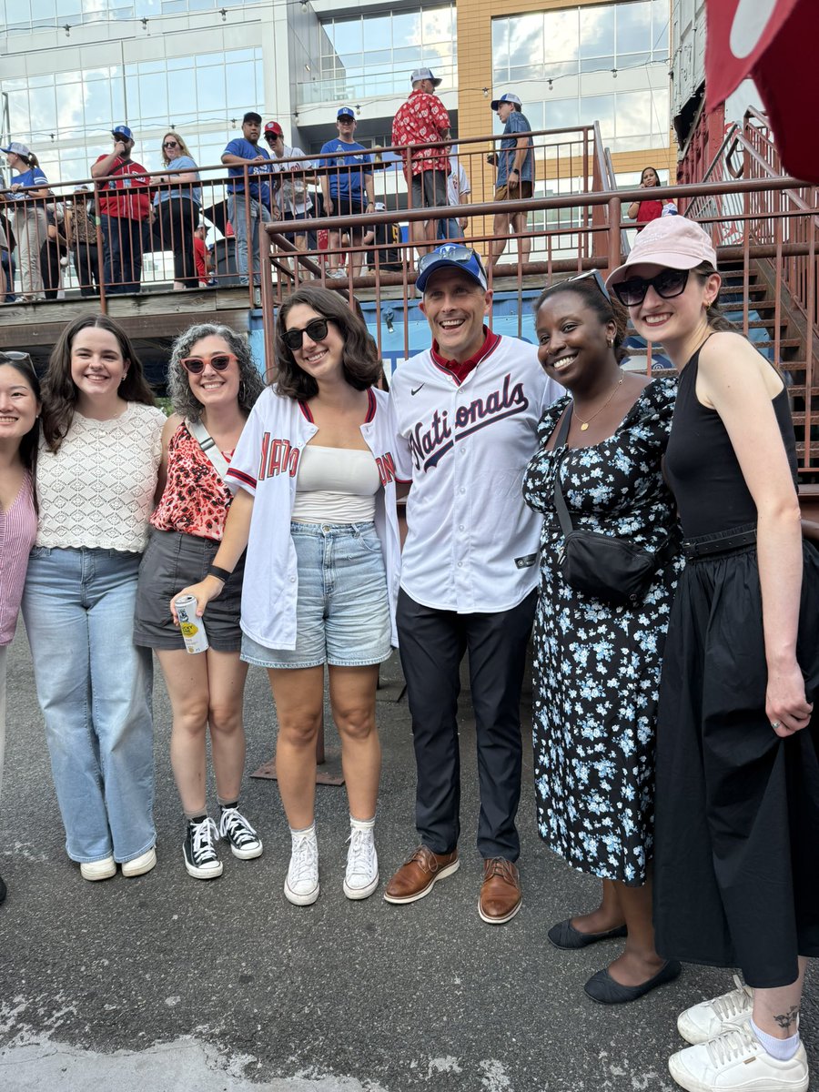 wmataGM's tweet image. Had a blast at Metro Night w/ hundreds of my colleagues cheering on the @Nationals. Plus great to engage our customers at Bullpen & at Navy Yard Station throwing Metro balls ⚾️. ❤️ our team and customers! #wmata