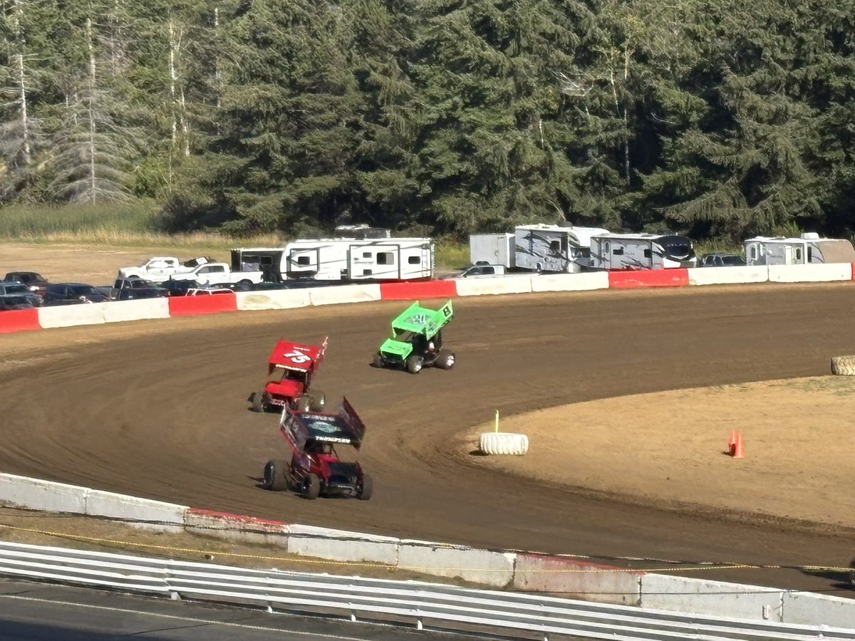 myrick29's tweet image. Meanwhile in coos bay 🏁 @calvin_knapp @ChrisKot1970 @tw00mph