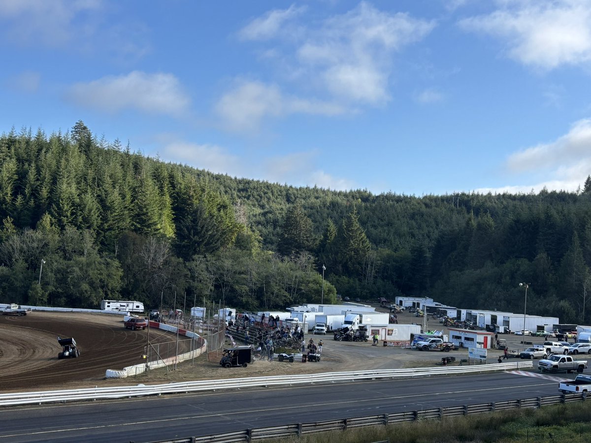 myrick29's tweet image. Meanwhile in coos bay 🏁 @calvin_knapp @ChrisKot1970 @tw00mph