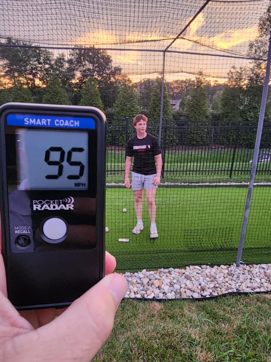 PrestonStew_4's tweet image. Just hit a pull down PR - 95mph
@Redhawks_7AAAA 
@USElitebase 
#uncommitted2026
