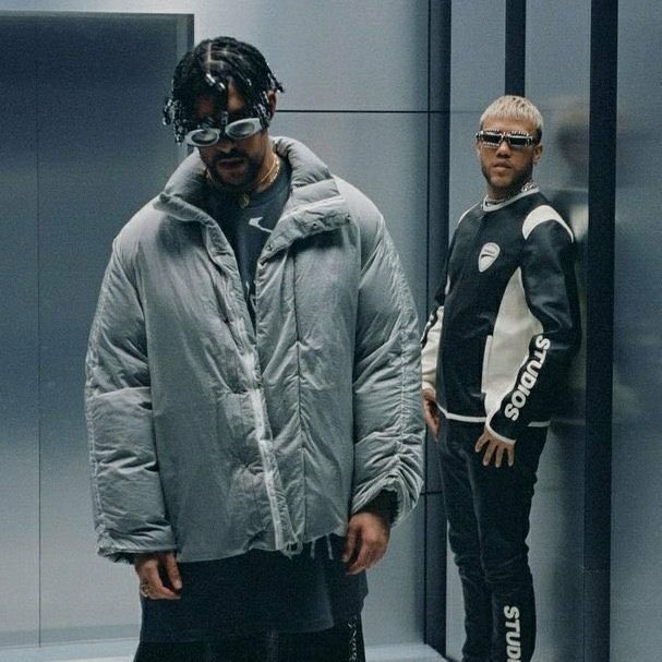 AccessBadBunny's tweet image. Bad Bunny’s “DtMF” ties”Dákiti” as the 4th song with the most weeks (27) in the history of Billboard Hot Latin Songs. 🇺🇸