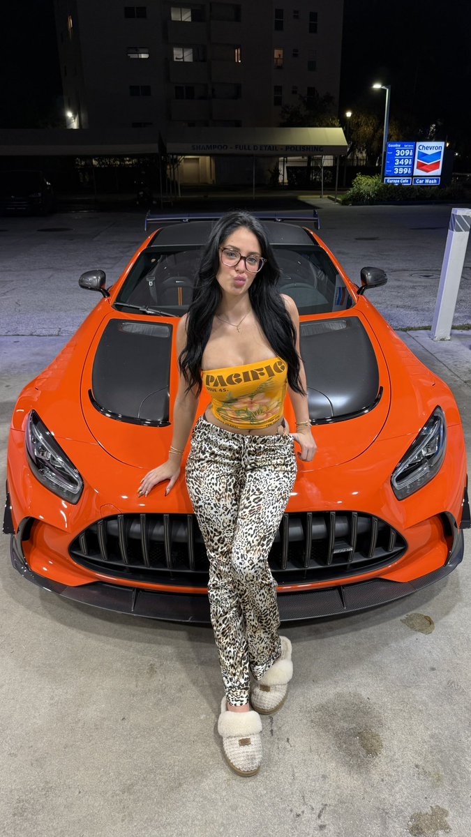 Camilla Araujo tweet media