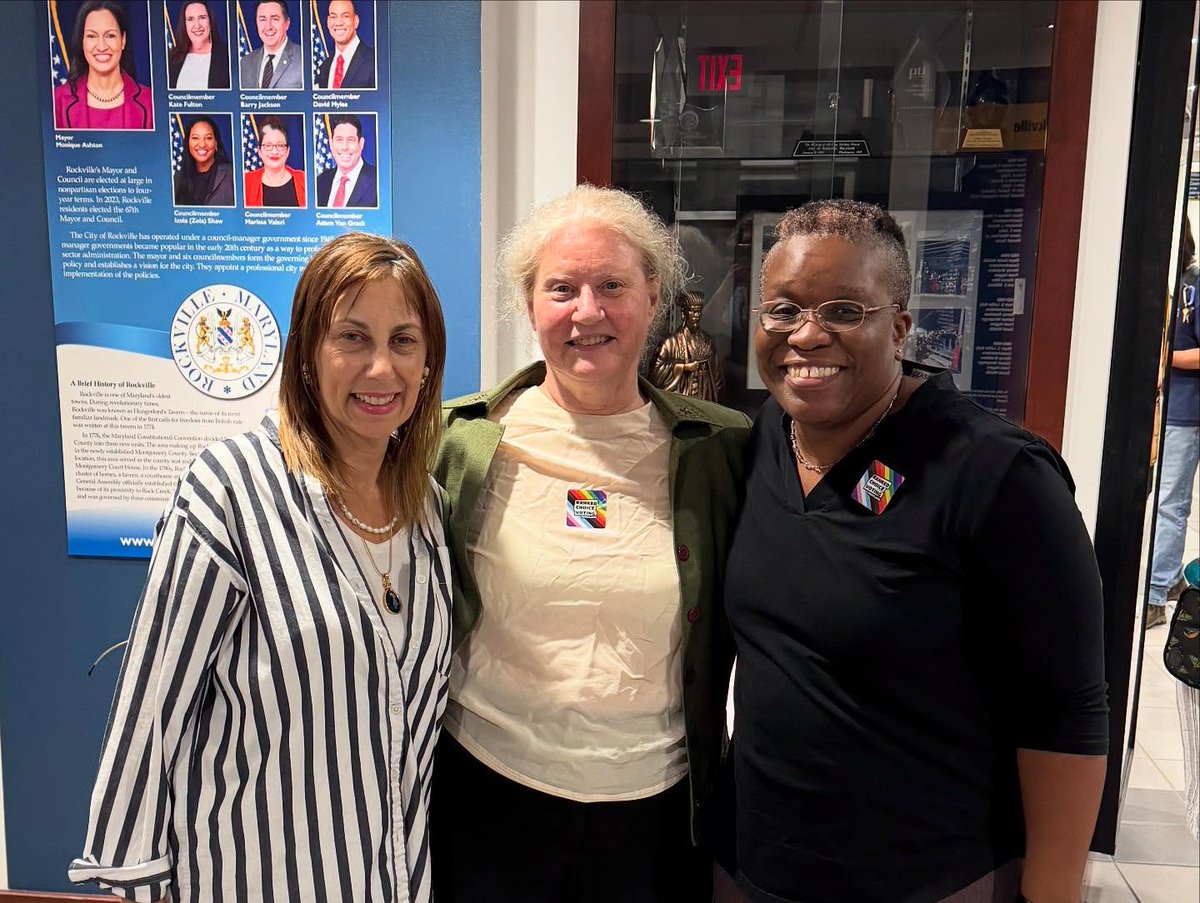 rcvformaryland's tweet image. Rockville residents came out to share their support for #RankedChoiceVoting yesterday! 📷