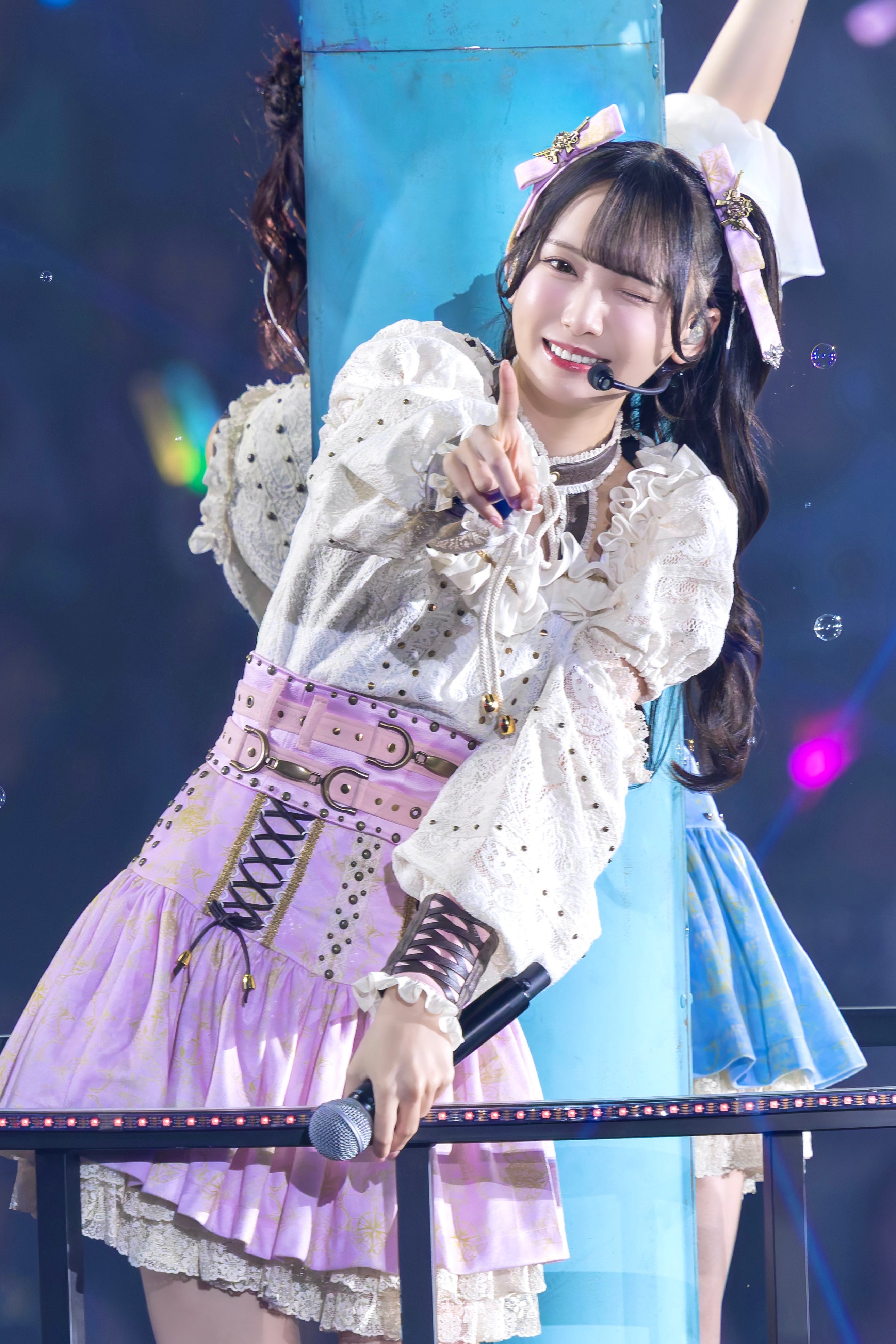 鈴木瞳美　直筆　ヨリ　2025ツアー　ウエスタン衣装 鈴木瞳美 全国ツアー2025 ウエスタン 直筆 生写真 - メルカリ