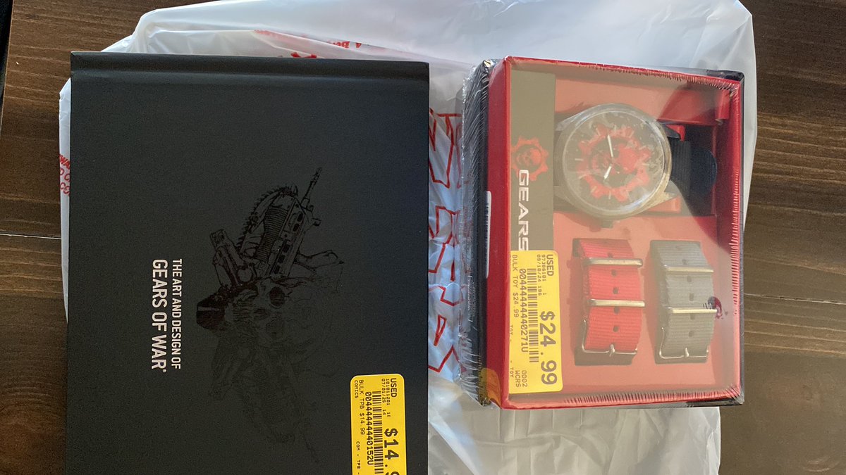 gearshead02's tweet image. Found in store I didn’t know they made a watch so it was cool to stumble upon