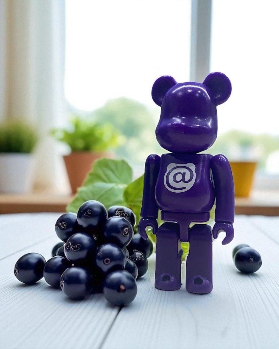 MEDICOM_TOY's tweet image. 【Today’s BE@RBRICK】
おはようございます!本日は #カシスの日 です。7月23日は二十四節気の大暑に該当する年が多いことにちなんで制定された記念日です♪「カシスを摂って暑い時期の体調ケアを」との想いがこめられているそうです。
#bearbrick #ベアブリック #medicomtoy #メディコムトイ