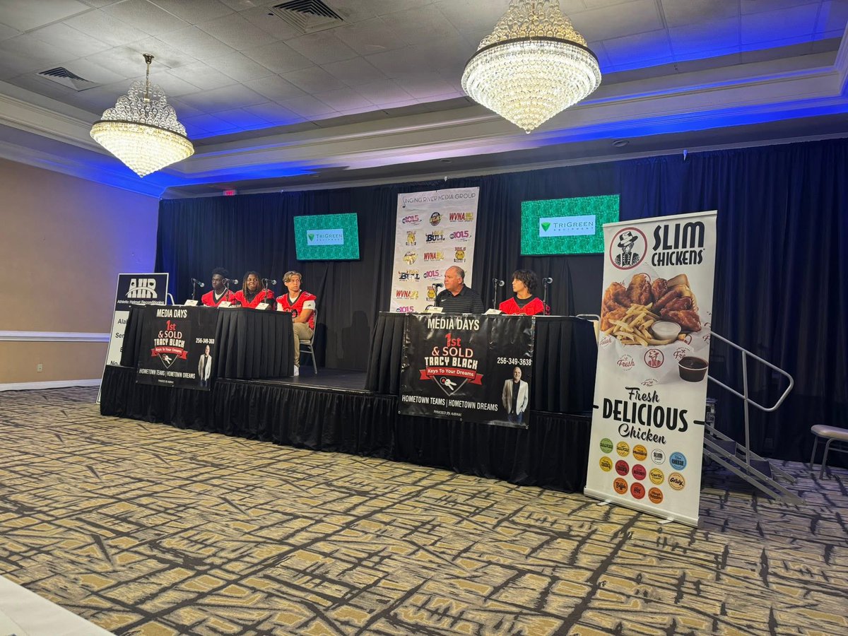 Muscle_ShoalsFB's tweet image. Great day at Marmac 1st &amp;amp; Sold Media Days today! 30 days til kickoff!