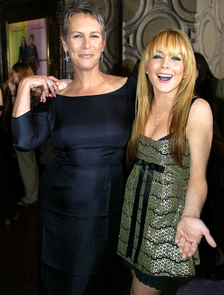 almanaquedisney's tweet image. Jamie Lee Curtis e Lindsay Lohan 🫶🏽
2003 x 2025
📸: Photo by Alberto E. Rodriguez/Getty Images for Disney