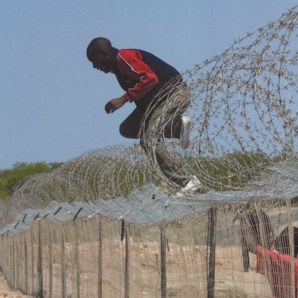 DelaKufaPatriot's tweet image. IS SOUTH AFRICA XENOPHOBIC?
South Africa hosts a large contingent of African Migrants, Ethiopians, Somalis, Nigerians, Zimbabweans, Angolans, Mozambicans and Congolese are all in South Africa most of them Illegal seeking life which they cannot get back home.
South Africans are…
