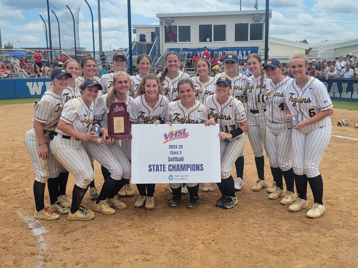 cfieldsports's tweet image. SOFTBALL: Adam Layton announces he is stepping down as head coach of @midlotrojansb after their unbeaten run to the Class 5 State Championship this spring. #rvaW