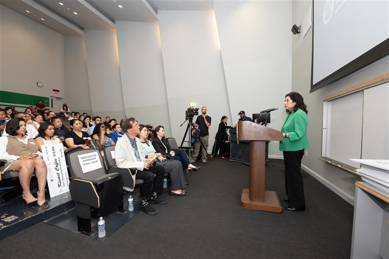 EconOppLA's tweet image. 75 small businesses in unincorporated areas of the First District received critical funding through the PACE Small Business Grant Program, a CDBG-funded initiative supported by DEO, administered by @paceinla, and funded by Supervisor @hildasolis.