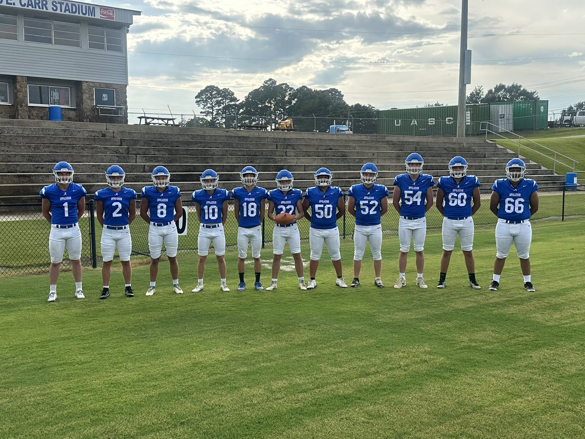 AHSBeard's tweet image. Thanks @TMobile for helping my dudes get the new jerseys that they needed!  We appreciate your generosity to make Friday Nights on ‘ The Mountain’ that much more special! @AHSEaglesFB