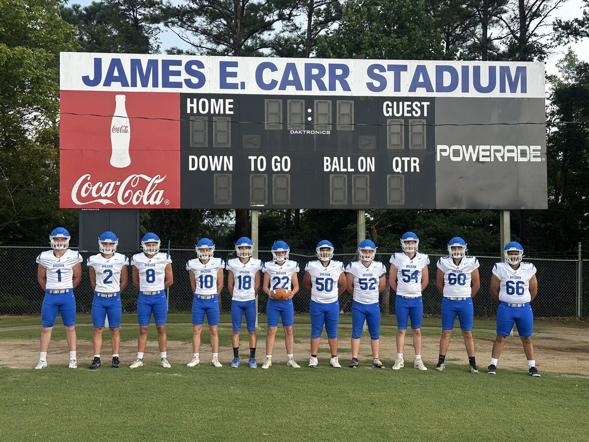 AHSBeard's tweet image. Thanks @TMobile for helping my dudes get the new jerseys that they needed!  We appreciate your generosity to make Friday Nights on ‘ The Mountain’ that much more special! @AHSEaglesFB