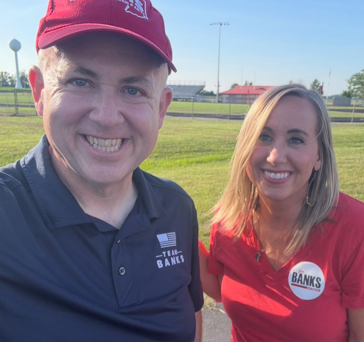 smjustus's tweet image. Fun evening with friends marching in the @AdamsCountyIN4H parade in support of @Jim_Banks - our United States Senator! 🇺🇸