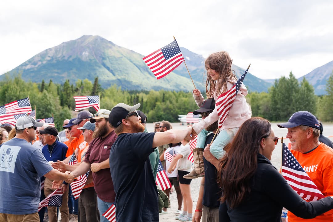 SamaritansPurse's tweet image. 📣 Welcome to all our new followers!
Whether you’ve just discovered Samaritan’s Purse or have followed us for years, we’re grateful you’re here. We want to take a moment to reintroduce who we are—and why we do what we do.
Samaritan’s Purse is a Christian international relief…