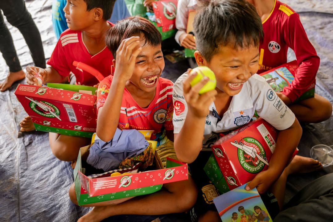 SamaritansPurse's tweet image. 📣 Welcome to all our new followers!
Whether you’ve just discovered Samaritan’s Purse or have followed us for years, we’re grateful you’re here. We want to take a moment to reintroduce who we are—and why we do what we do.
Samaritan’s Purse is a Christian international relief…