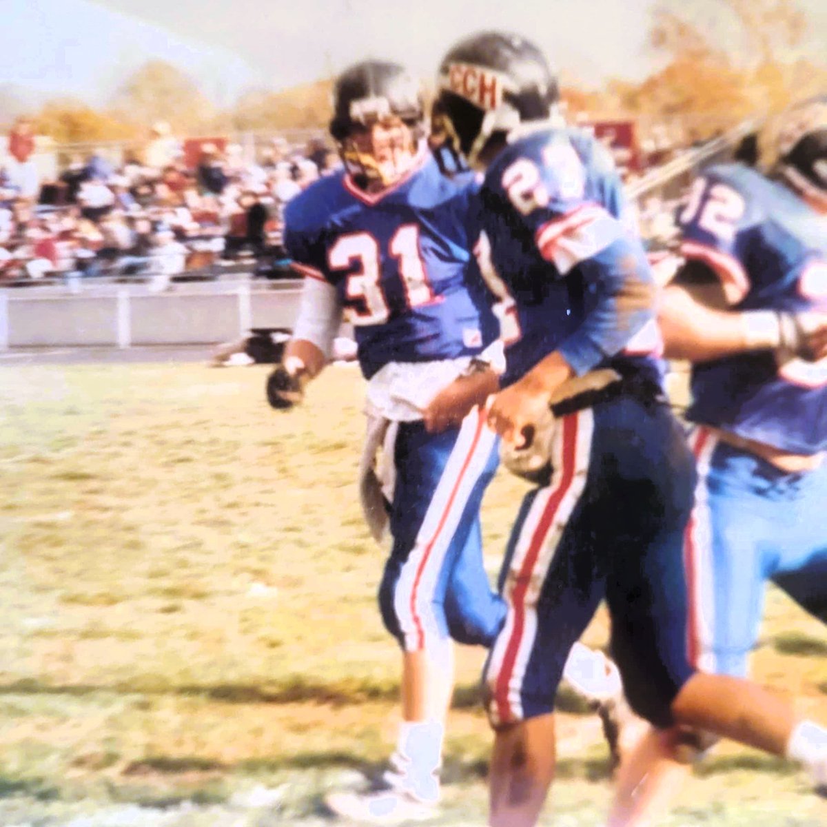 CovCathFBAlumni's tweet image. 31 days until the 2025 Covington Catholic football season kicks off!!
#RollColonels #WASTWND #Team59