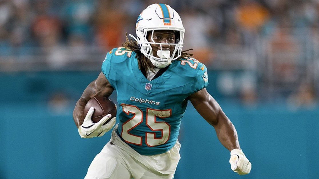 TriStar_Network's tweet image. VFL and current Dolphins RB Jaylen Wright changes jersey number to No. 5 after the Jalen Ramsey trade