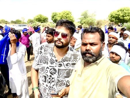 RanjitRjk's tweet image. बहुजन समाज के गौरव, बहुजन पत्रकार, बहुजन समाज के हक़ अधिकारों की आवाज़ बुलंद करने वाले और अन्याय-उत्पीड़न के विरुद्ध आवाज़ उठाने वाले बड़े भाई @AnjulBamhrolia जी को जन्मदिन की हार्दिक बधाई एवं शुभकामनाएँ। 🎂🎉💐
आपका सम्पूर्ण जीवन खुशियों से भरा रहे। बहुजन महापुरुषों और गौतम…