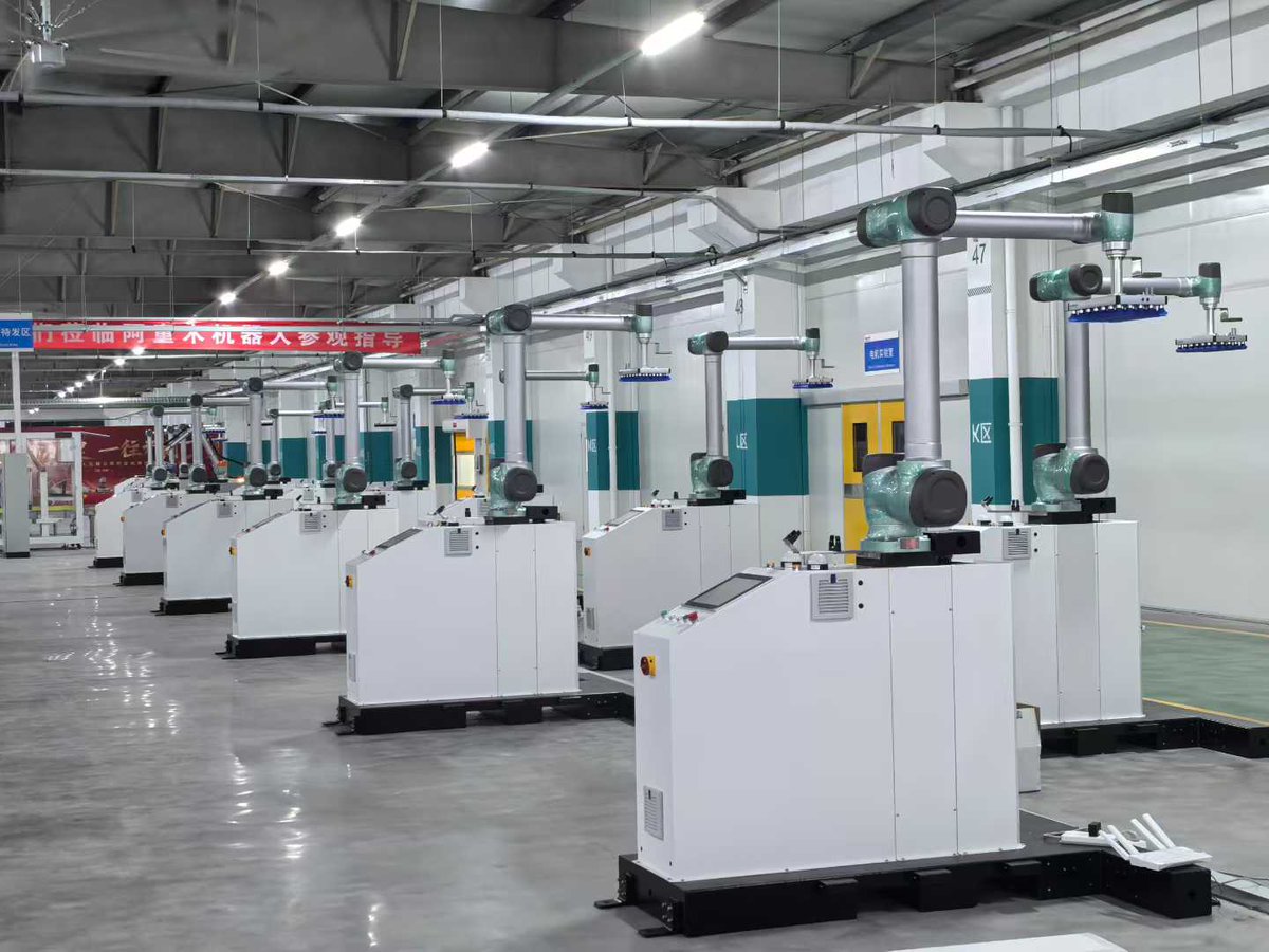 Saratao1267947's tweet image. 🎊 WE’RE GROWING!
ATOMROBOT&apos;s brand-new palletizing factory in Wuxi just opened its doors!
💡 More production
🚀 Faster delivery
🤝 Smarter service
Let’s build the future of automation — together.
#Atomrobot #PalletizingRobot