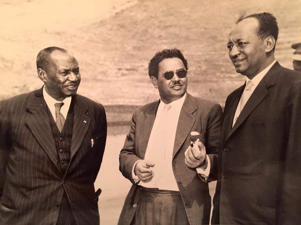 My grandfather, Jamal Mohamed Ahmed, with prime minister Muhammad Ahmad Mahgoub 🇸🇩🇸🇩🇸🇩✌️