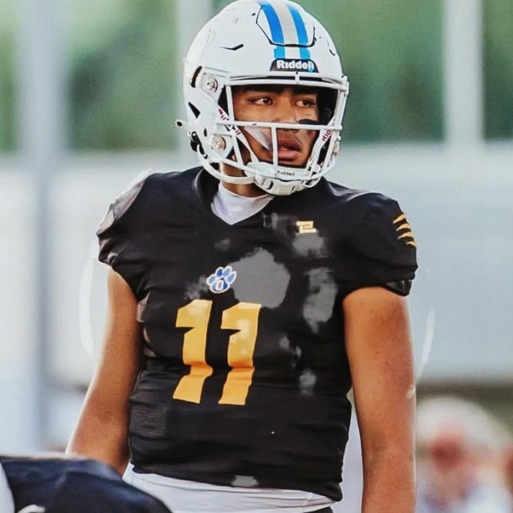 AndrewJBone's tweet image. Four-star QB Tayden Kaawa committed to Alabama earlier today.
•Interview with Kaawa on decision
•What it means for the Crimson Tide: Depth, development and a look at the overall offensive class
•Video breakdown
➡️ on3.com/teams/alabama-…