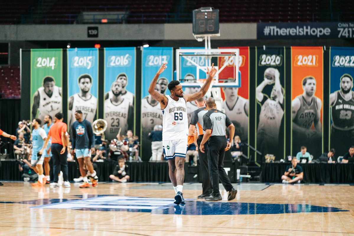 art_qm's tweet image. Best Virginia is your TBT Regional Champion! 🏆
Best Virginia takes down the #1 seed Elite Nation in a high-intensity thriller to punch their ticket to the next round!
James Reese V was unstoppable — dropping 24 points, 6 assists, and knocking down 5 triples to lead the way!…