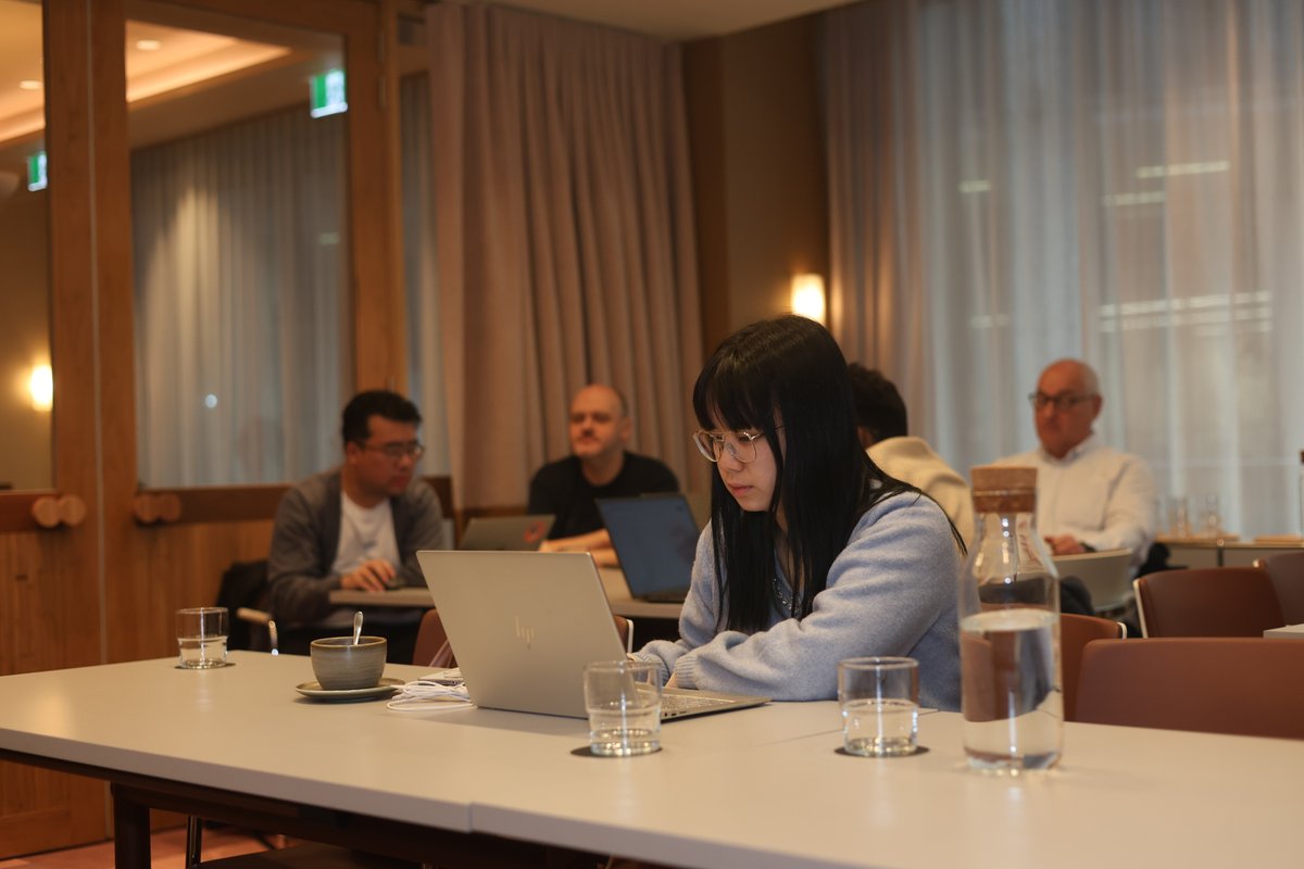 dataengbytes's tweet image. We’ve kick-started the workshops for #deb25 Melbourne! So great to see so many attendees joining in. All our morning sessions are full, and we can’t wait for the main conference to kick off tomorrow.
Sydney workshop registrations are still open: forms.gle/M1CmvAXHyp9h41…