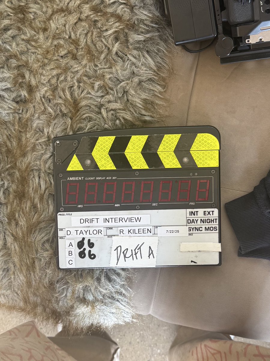quinnslcm's tweet image. no video today, forgot to bring my SD card reader to LA while I support my homies documentary filming
still filming the videos to edit when im back Thursday