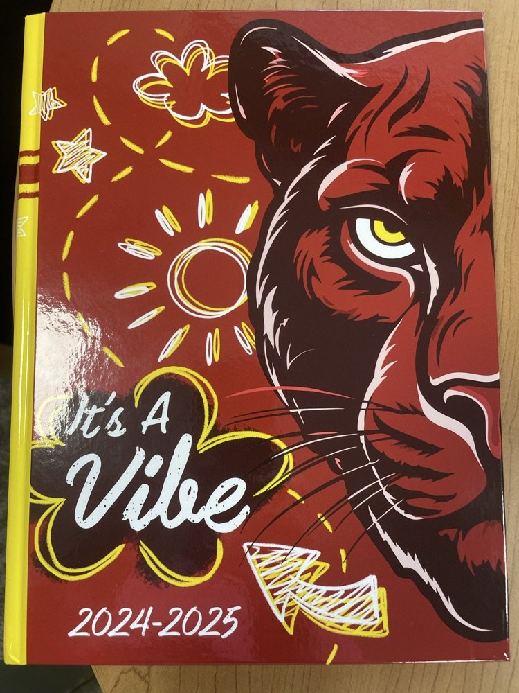 wbrpanthers's tweet image. π’π’π’
Class of '25, yearbooks are in, can be picked up in the main office between 8-3. Underclassmen, you get yours at schedule pick up
Thursday, July 31st 12-3
Friday, August 1st 8-11