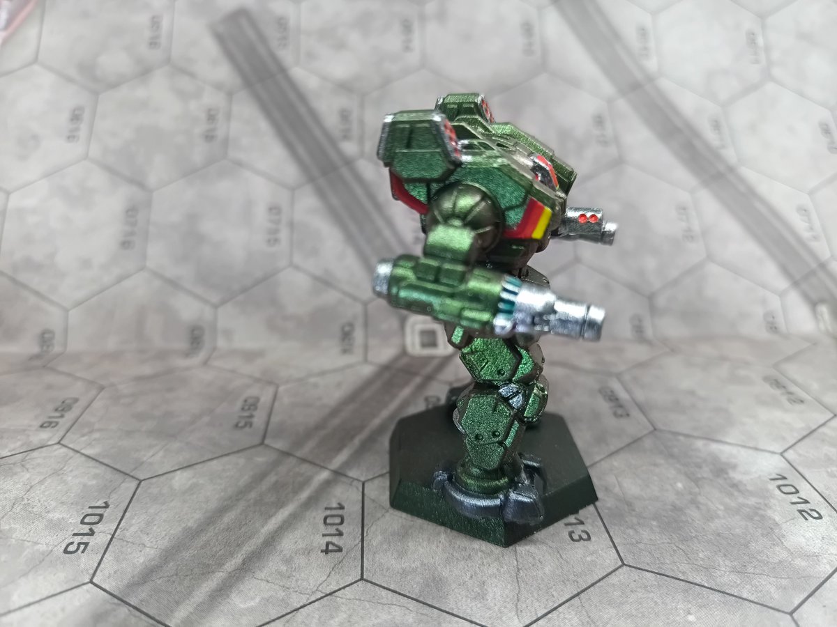 AmarisDidNoBad's tweet image. Crockett "Classic TRD"
#Battletech #PaintYourMinis