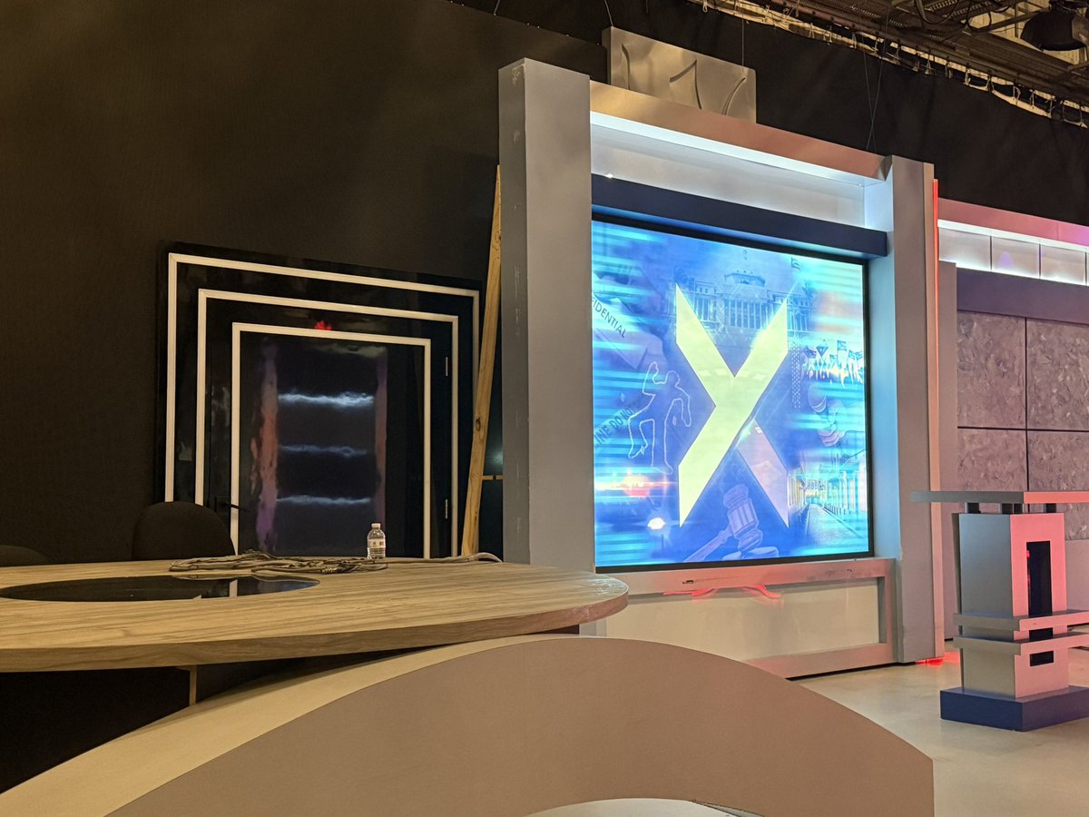 JuliaLoiza's tweet image. Hoy martes a las 10:00 pm por el Canal 2 participo de @RayosxTelemundo junto al alcalde de Camuy, con información importante sobre los municipios.