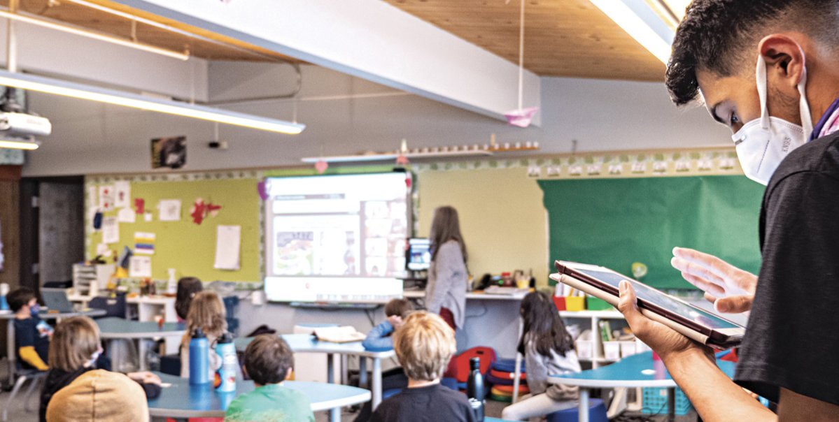 airspothealth's tweet image. The air in schools is of particular concern, and that concern spurred collaboration between researchers and school staff to find interventions to improve air quality to safeguard the health of students and staff.
#SaferAirSchools airspothealth.myshopify.com/a/blog/indoor-…