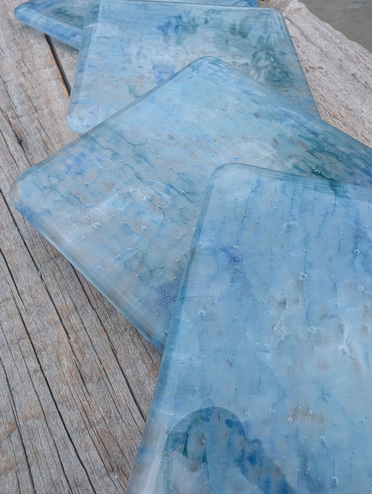 Samphireglass's tweet image. Beautiful sea 🌊 ⛵ themed handcrafted fused glass coasters. Lovely swirls of bubbling blues, greens and white colours. Wonderful house warming gift ideas. ⛱️
#handmade #etsy #shopindie #giftideas
#sea #ocean #homedecor #earlybiz
samphireglass.etsy.com/listing/1480...