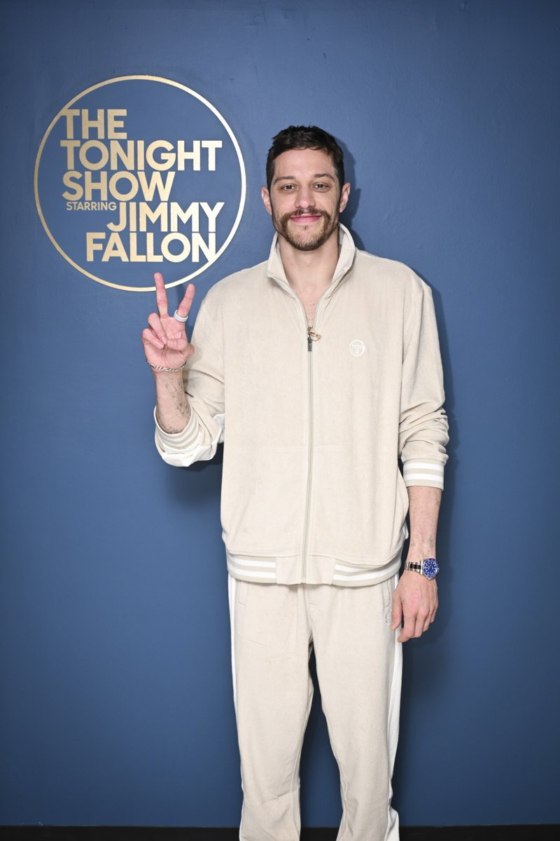 The Tonight Show tweet media